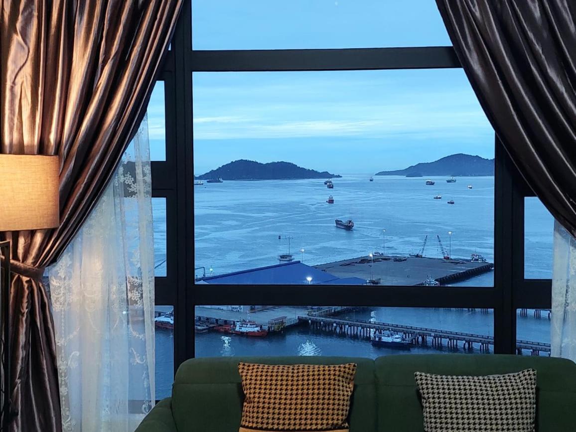 J'Stay Seaview Suite Jesselton Quay Kota Kinabalu Exterior foto